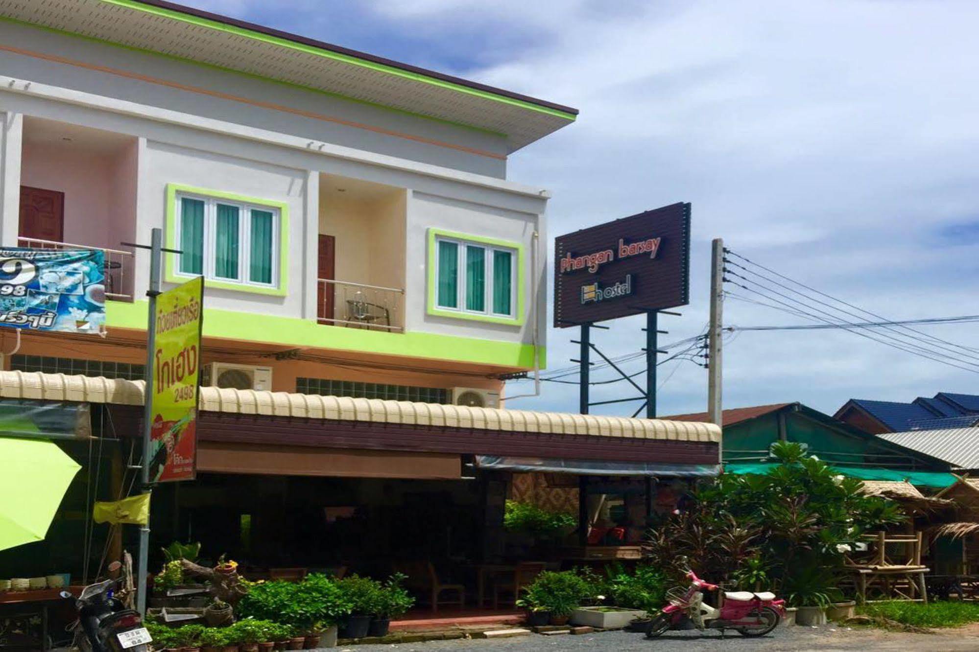 Phangan Barsay Hostel Thong Sala Extérieur photo